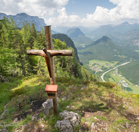 fileadmin/roha/images_galerie/kirche_religion/Schneizlreuth-Weissbach/SCHNEIZL-ANTH-LATT-KR-0002-D-roha-Schneizlreuth-Anthaupten-Vogelspitz-Kreuz.png