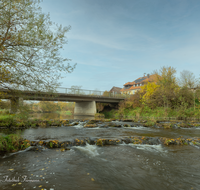 fileadmin/roha/images_galerie/orte_landschaft/Saaldorf/LANDS-SURH-BR-2-4667-D-H-roha-Surheim-Sur-Bruecke.png