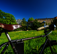 fileadmin/roha/images_galerie/Freizeit-Sport/Mountainbike-Radfahren/BAD-REI-GRUT-0024-D-roha-Bad-Reichenhall-Burg-Gruttenstein-Fahrrad.png