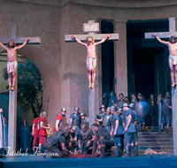 fileadmin/roha/Interessantes-in-Kurzform/OBERA-PASS-0330-D-roha-Oberammergau-Passion-Spiele-Jesus-Kreuz-Christus-Karfreitag-Kreuzigung.png