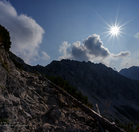fileadmin/roha/images_galerie/wege/PID-HOCHST-0001-07-D-roha-Piding-Hochstaufen-Weg-Sonne.png