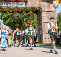 fileadmin/roha/images_galerie/orte_landschaft/Anger/Anger-Trachten-Musik-Fest/BR-FEST-ANG-MUS-TRACH-2018-08-19-1157-01-D-roha-Brauchtum-Fest-Anger-Trachtenverein-Musikkapelle-Festzug-Feldkirchen.png