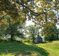 fileadmin/roha/images_galerie/kirche_religion/Waging/KKKM-WAG-TETT-1-2860-D-roha-Kapelle-Waging-Tettelham.jpg