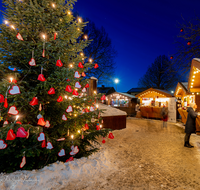 fileadmin/roha/images_galerie/orte_landschaft/Piding/PID-PET-PL-RAUH-1-2310-D-roha-Piding-Rauhnachtsmarkt.png