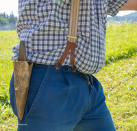 fileadmin/roha/images_galerie/Landwirtschaft/LANDW-HAND-SENS-NEUK-1-1111-1-D-roha-Landwirtschaft-Sense-Neukirchen.jpg