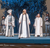 fileadmin/roha/images_galerie/orte_landschaft/Oberammergau/Passion/OBERA-PASS-0271-1900-0-01-D-roha-Oberammergau-Passion-Spiele-Jesus-Kreuz-Christus-Karfreitag.png