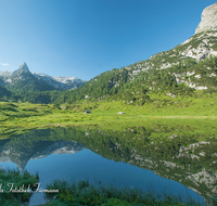 fileadmin/roha/images_galerie/orte_landschaft/Berchtesgaden/Nationalpark_Klausbachtal_Wimbachtal_-Klamm/BGD-NAT-FUNT-0012-D-roha-Berchtesgaden-Nationalpark-Funtensee-Schottmalhorn-Spiegelung.png