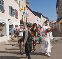 fileadmin/roha/images_galerie/brauchtum/Fasching/Faschingshochzeit/BR-FASCHI-HOCHZ-0017-D-roha-Brauchtum-Fasching-Hochzeit-Brautpaar.jpg
