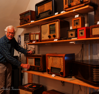 fileadmin/roha/images_galerie/orte_landschaft/Groedig/GROED-RADIO-1-9063-D-roha-Groedig-Radiomuseum.png