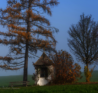 fileadmin/roha/images_galerie/kirche_religion/Ainring/KKKM-AINR-BACH-0050-D-roha-Kapelle-Ainring-Thundorf-Bach.png
