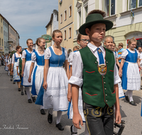 fileadmin/roha/images_galerie/orte_landschaft/Teisendorf/Gaufest-GauverbandI-Freitag14.-Sonntag23.Juli2023/BR-GAUFEST-TEIS-2023-4-1122-03-D-roha-Tracht-Gaufest-Teisendorf-Jugendtag.png