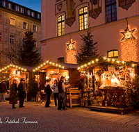 fileadmin/roha/images_galerie/brauchtum/Weihnachten/Christkindlmarkt-Bad-Reichenhall/BAD-REI-CHRIST-0015-D-roha-Bad-Reichenhall-Rathaus-Platz-Christkindlmarkt.png