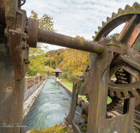 fileadmin/roha/images_galerie/orte_landschaft/Salzburg/Almkanal/SA-B-ALMK-0006-5-D-roha-Salzburg-Almkanal-Wasser-Schleuse-Marktschellenberg-Kanal.png