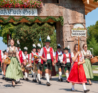 fileadmin/roha/images_galerie/orte_landschaft/Anger/Anger-Trachten-Musik-Fest/BR-FEST-ANG-MUS-TRACH-2018-08-19-1200-01-D-roha-Brauchtum-Fest-Anger-Trachtenverein-Musikkapelle-Weildorf.png