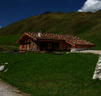 fileadmin/roha/images_galerie/orte_landschaft/Kallbrunn-Alm/KALLB-ALM-0035-D-roha-Kallbrunn-Alm-Gebirge.png