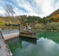 fileadmin/roha/images_galerie/orte_landschaft/Salzburg/Almkanal/SA-B-ALMK-0006-0-4-D-roha-Salzburg-Almkanal-Wasser-Schleuse-Marktschellenberg-Kanal.png