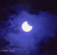 fileadmin/roha/images_galerie/stimmung-Sonne/Sonnenfinsternis-Mond/SONNE-FINST-0002-roha.png