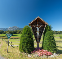 fileadmin/roha/images_galerie/kirche_religion/Bad_Reichenhall/KKKM-BAY-GM-TAUFK-0002-D-roha-Wegkreuz--Taufkirchenweg-Bayerisch-Gmain.png