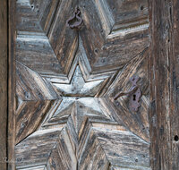 fileadmin/roha/images_galerie/Fenster-Tueren/LANDA-TUER-ABTSD-0002-D-roha-Landart-Tuer-Abtsdorf.jpg