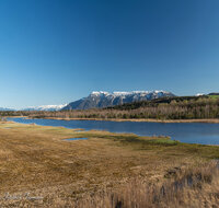 fileadmin/roha/images_galerie/orte_landschaft/Ainring/AINR-MOOR-100-2798-D-roha-Ainring-Moor-See-Untersberg-Ulrichshoegl_.jpg
