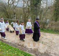 fileadmin/roha/images_galerie/brauchtum/Ostern/Herrengrab_Hoeglwoerth/BR-OST-KAR-RATSCH-1-0288-D-H-roha-Brauchtum-Ostern-Ratschen.jpg