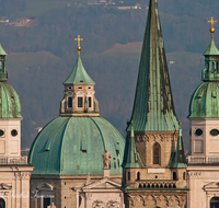 fileadmin/roha/images_galerie/orte_landschaft/Salzburg/Dom/SA-DOM-0003-1-1-D-roha-Salzburg-Dom-Dach-Kuppeln-Franziskaner-Kirchturm.png