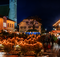 fileadmin/roha/images_galerie/orte_landschaft/Anger/Anger-Weihnachten-Christkindlmarkt/AN-WEI-50-9909-D-R-roha-Anger-Dorfplatz-Weihnachten-Christkindlmarkt.png