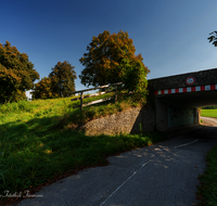 fileadmin/roha/images_galerie/orte_landschaft/Saaldorf/LANDS-SAAL-NEUH-BR-0002-D-roha-Landschaft-Saaldorf-Neuhaberland-Bruecke.png