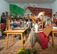 fileadmin/roha/images_galerie/orte_landschaft/Piding/Piding-Feste-Theater-usw/PID-FRUEHJ-2026-8348-D-roha-Piding-Fruehjahrssingen-Altwirt.jpg