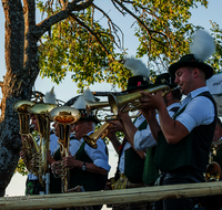 fileadmin/roha/images_galerie/musik/Blasmusik/Teisendorf-Neukirchen-Weildorf/Musikkapelle-Neukirchen/MU-BLA-NEUK-2025-06-28-7021-D-roha-Musik-Blasmusik-Musikkapelle-Neukirchen.png