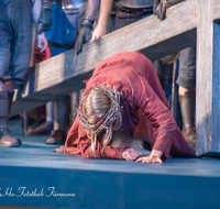 fileadmin/roha/images_galerie/orte_landschaft/Oberammergau/Passion/OBERA-PASS-0277-D-roha-Oberammergau-Passion-Spiele-Jesus-Kreuz-Christus-Karfreitag-Kreuzweg.png