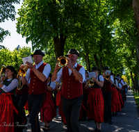 fileadmin/roha/images_galerie/musik/Blasmusik/Teisendorf-Neukirchen-Weildorf/Musikkapelle-Teisendorf/BR-BIOESPH-TEIS-1-1127-5-D-roha-Teisendorf-Biosphaerentag.png