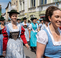 fileadmin/roha/images_galerie/orte_landschaft/Teisendorf/Gaufest-GauverbandI-Freitag14.-Sonntag23.Juli2023/BR-GAUFEST-TEIS-2023-4-1118-17-D-roha-Tracht-Gaufest-Teisendorf-Jugendtag.png