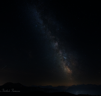 fileadmin/roha/images_galerie/orte_landschaft/Stoisser-Alm/LANDS-HIM-NA-STOI-0001-2123-D-roha-Landschaft-Himmel-Nacht-Sterne-Stoisser-Alm.png