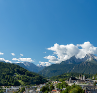 fileadmin/roha/images_galerie/orte_landschaft/Berchtesgaden/Markt-Berchtesgaden/BGD-30-7207-D-roha-Berchtesgaden-Watzmann.png